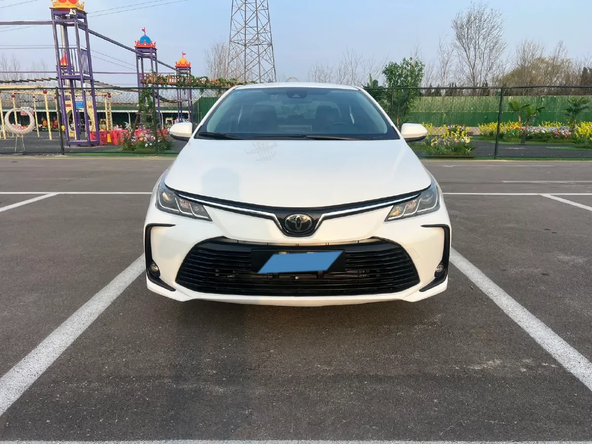 2019 Toyota Corolla 1.2T 116HP L4 CVT,autocango,china used car exporter,china ev exporter,chinese used car exporter,chinese used ev exporter