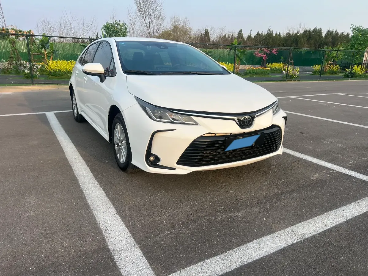 2019 Toyota Corolla 1.2T 116HP L4 CVT,autocango,china used car exporter,china ev exporter,chinese used car exporter,chinese used ev exporter