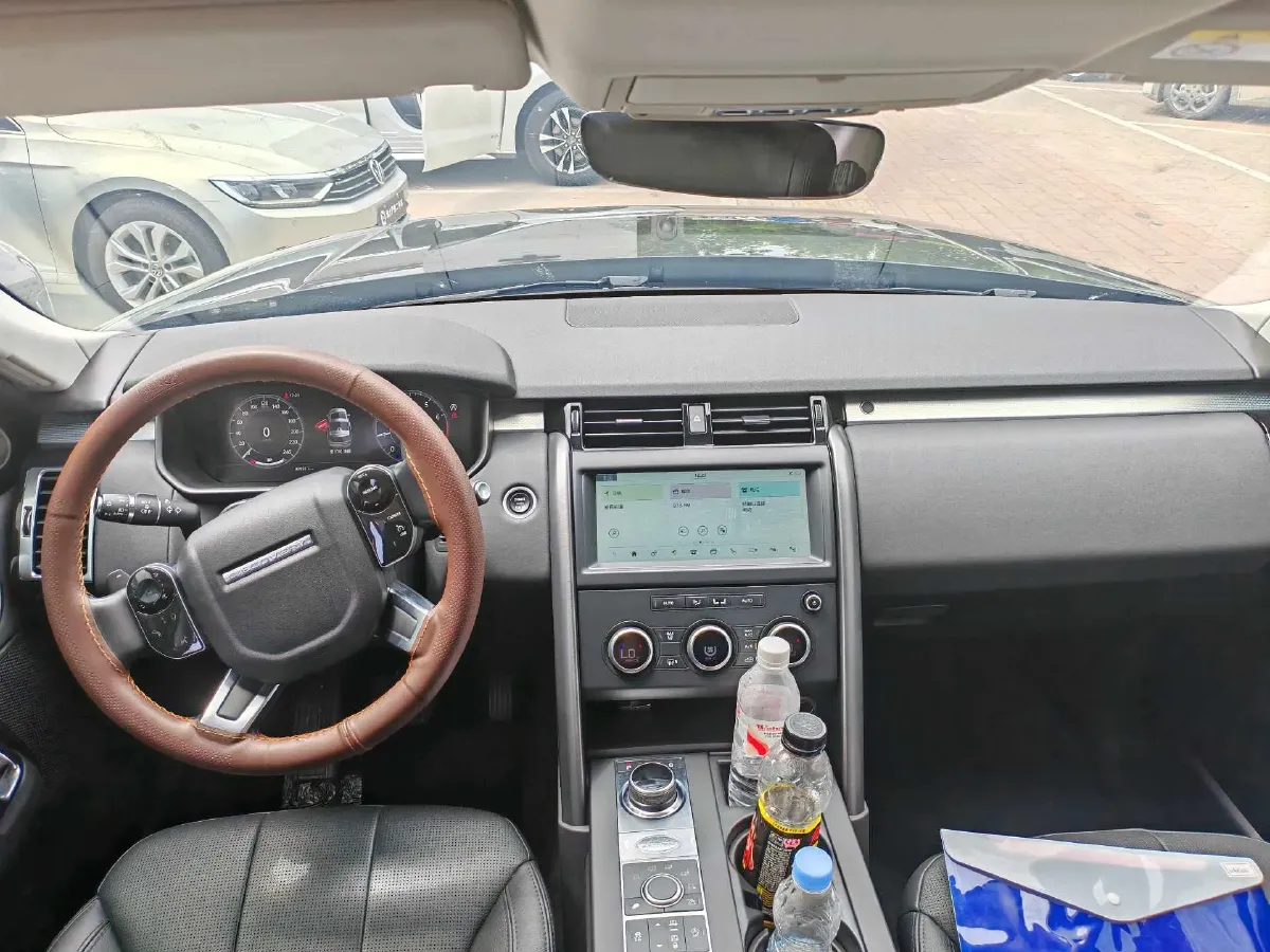 2020 Land Rover Discovery 3.0T 340HP V6 8AT,autocango,china used car exporter,china ev exporter,chinese used car exporter,chinese used ev exporter