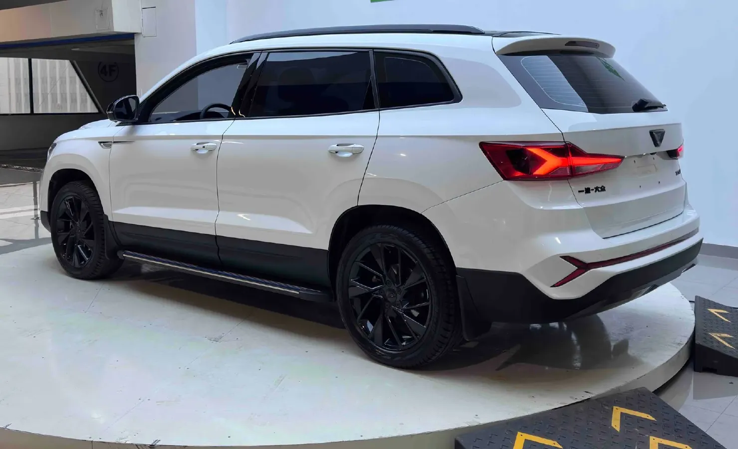 2023 Jetta VS7 1.4T 150HP L4 6AT,autocango,china used car exporter,china ev exporter,chinese used car exporter,chinese used ev exporter