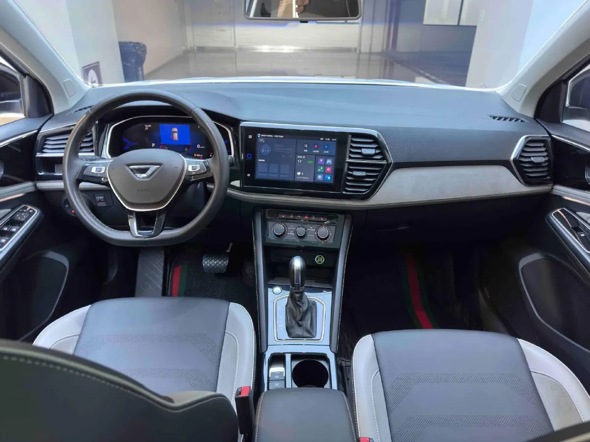 2023 Jetta VS7 1.4T 150HP L4 6AT,autocango,china used car exporter,china ev exporter,chinese used car exporter,chinese used ev exporter