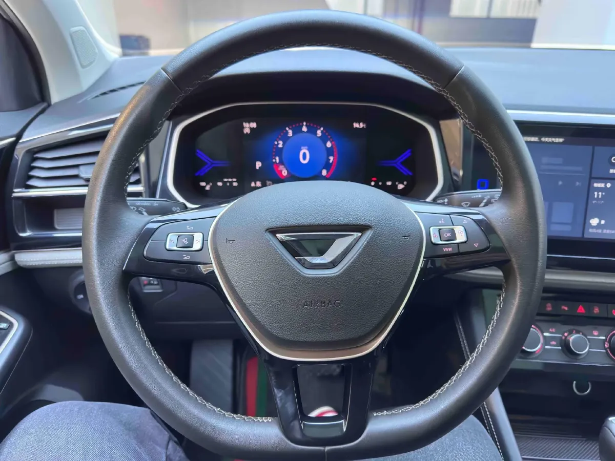 2023 Jetta VS7 1.4T 150HP L4 6AT,autocango,china used car exporter,china ev exporter,chinese used car exporter,chinese used ev exporter