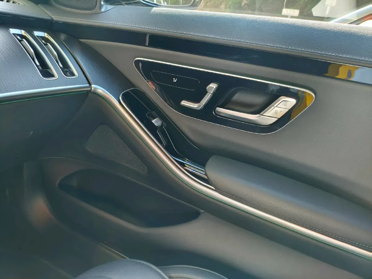 2022 Mercedes-Benz S Class 2.5T 313HP L6 9AT,autocango,china used car exporter,china ev exporter,chinese used car exporter,chinese used ev exporter