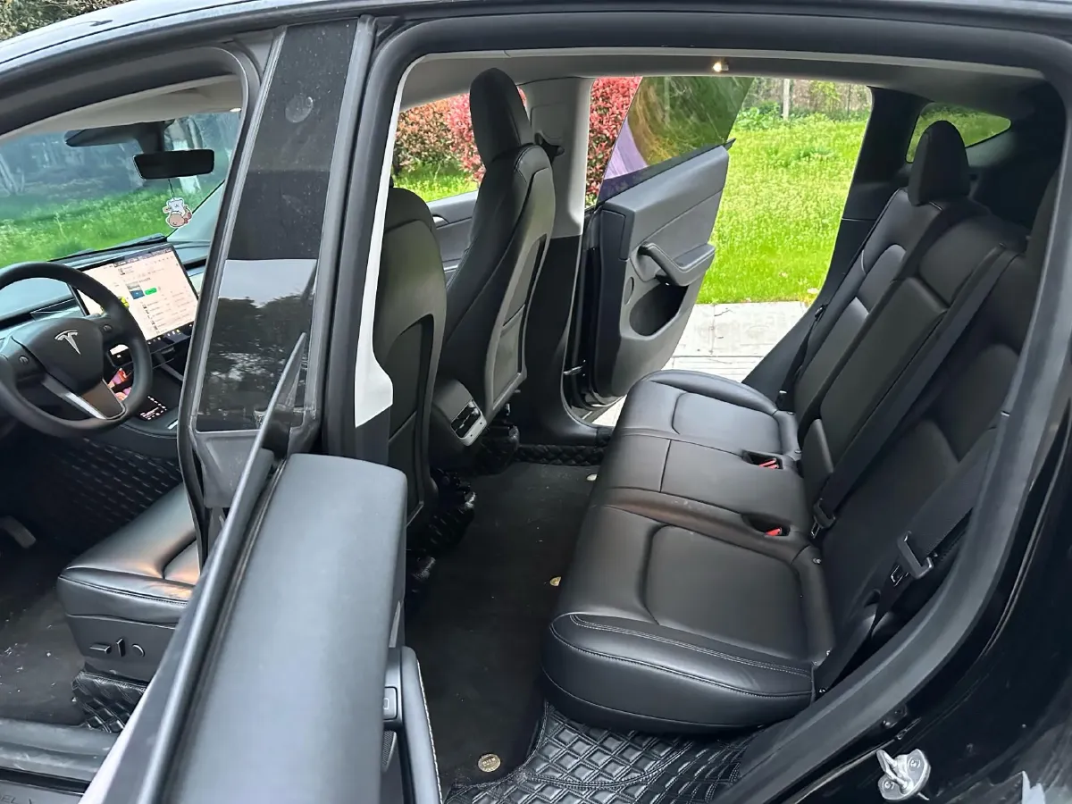 2021 Tesla Model Y BEV 60KWH,autocango,china used car exporter,china ev exporter,chinese used car exporter,chinese used ev exporter