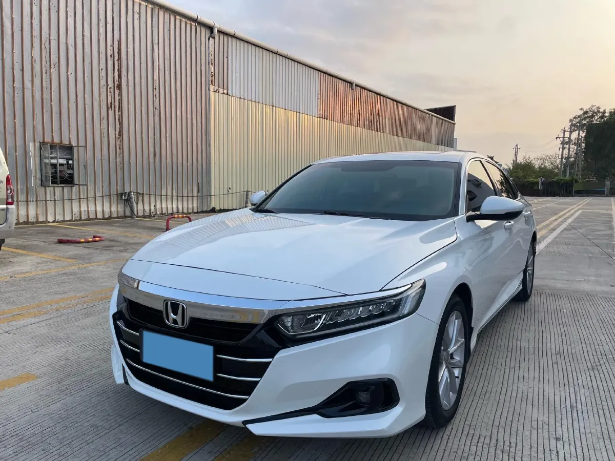 2022 Honda Accord 1.5T 194HP L4 CVT,autocango,china used car exporter,china ev exporter,chinese used car exporter,chinese used ev exporter