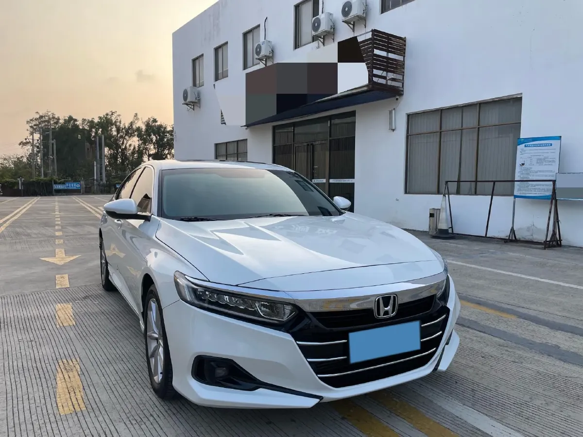 2022 Honda Accord 1.5T 194HP L4 CVT,autocango,china used car exporter,china ev exporter,chinese used car exporter,chinese used ev exporter