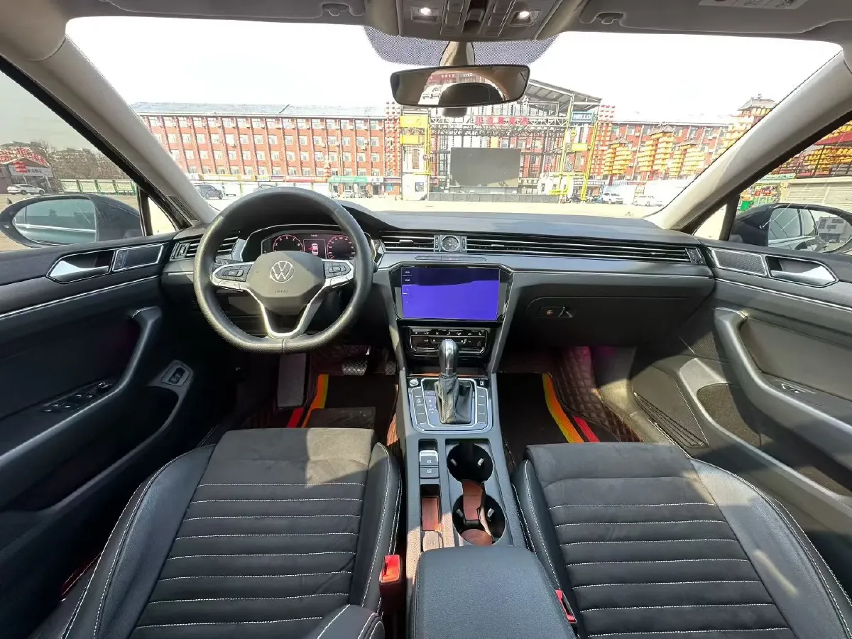 2021 Volkswagen Magotan 2.0T 186HP L4 7DCT,autocango,china used car exporter,china ev exporter,chinese used car exporter,chinese used ev exporter