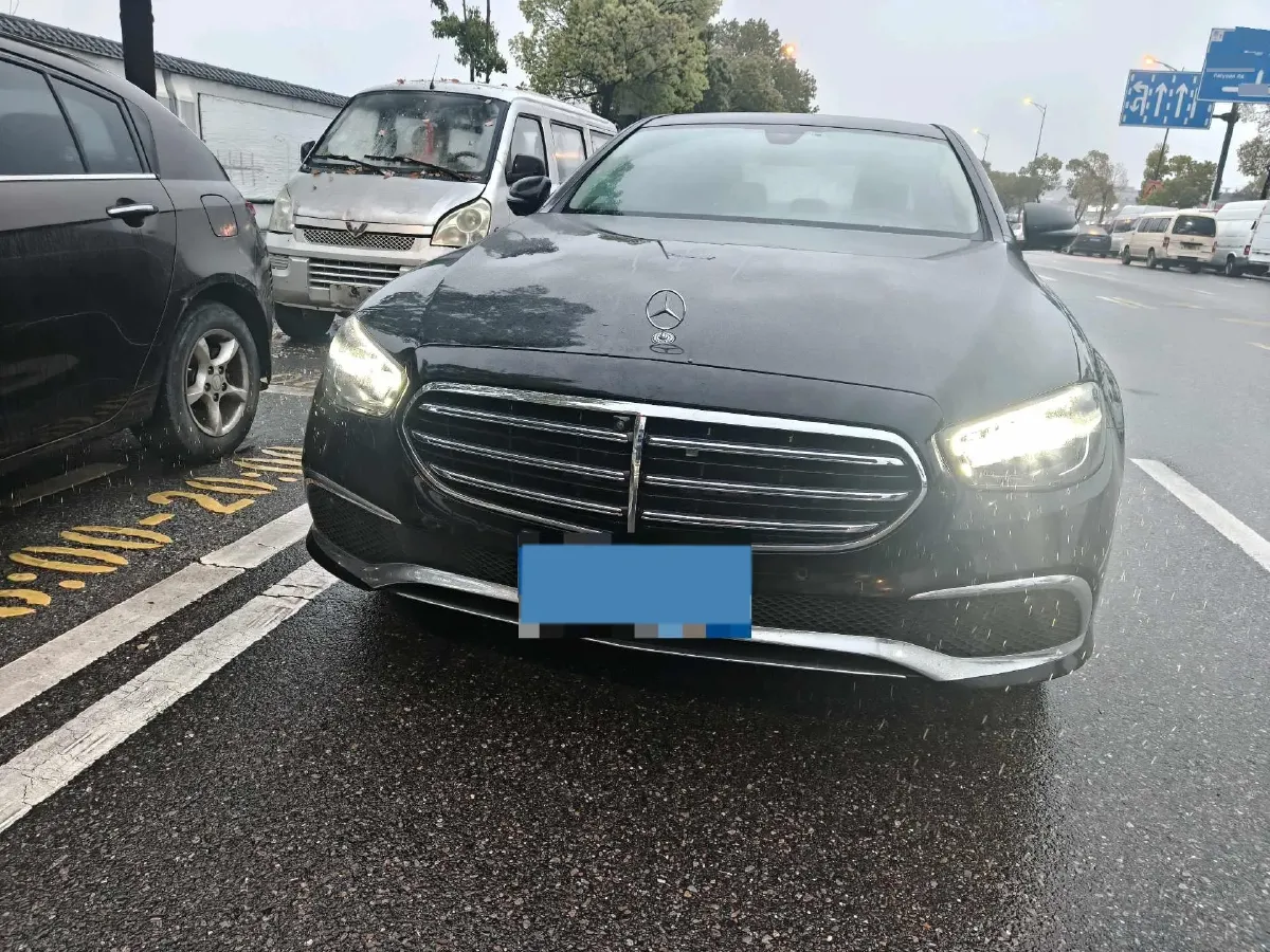 2022 Mercedes-Benz E Class 2.0T 258HP L4 9AT,autocango,china used car exporter,china ev exporter,chinese used car exporter,chinese used ev exporter