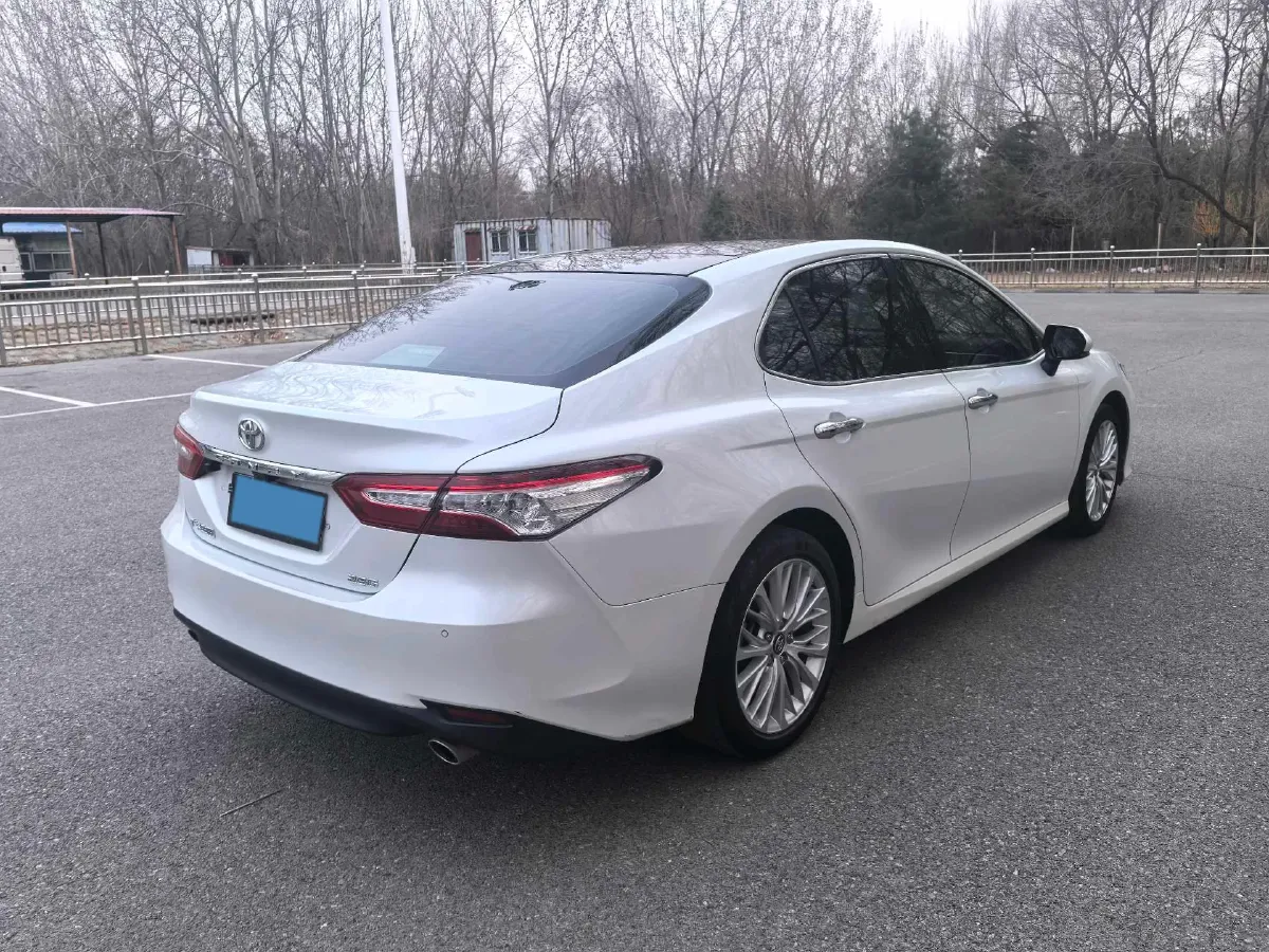 2019 Toyota Camry 2.5L 209HP L4 8AT,autocango,china used car exporter,china ev exporter,chinese used car exporter,chinese used ev exporter
