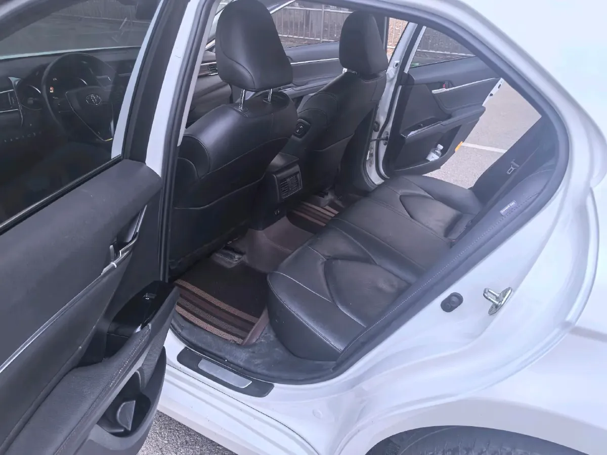 2019 Toyota Camry 2.5L 209HP L4 8AT,autocango,china used car exporter,china ev exporter,chinese used car exporter,chinese used ev exporter