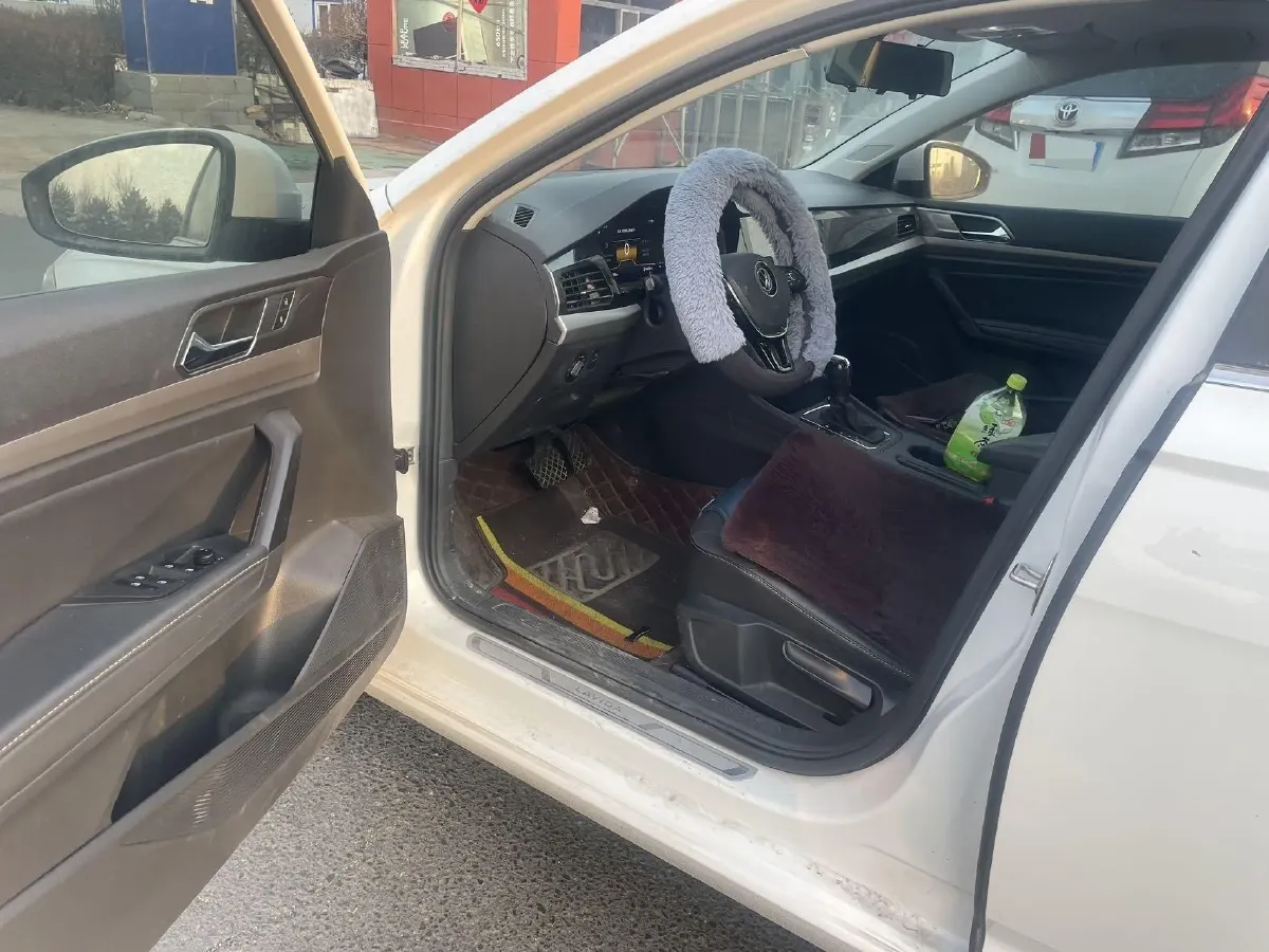 2022 Volkswagen Sagitar 1.2T 116HP L4 7DCT,autocango,china used car exporter,china ev exporter,chinese used car exporter,chinese used ev exporter