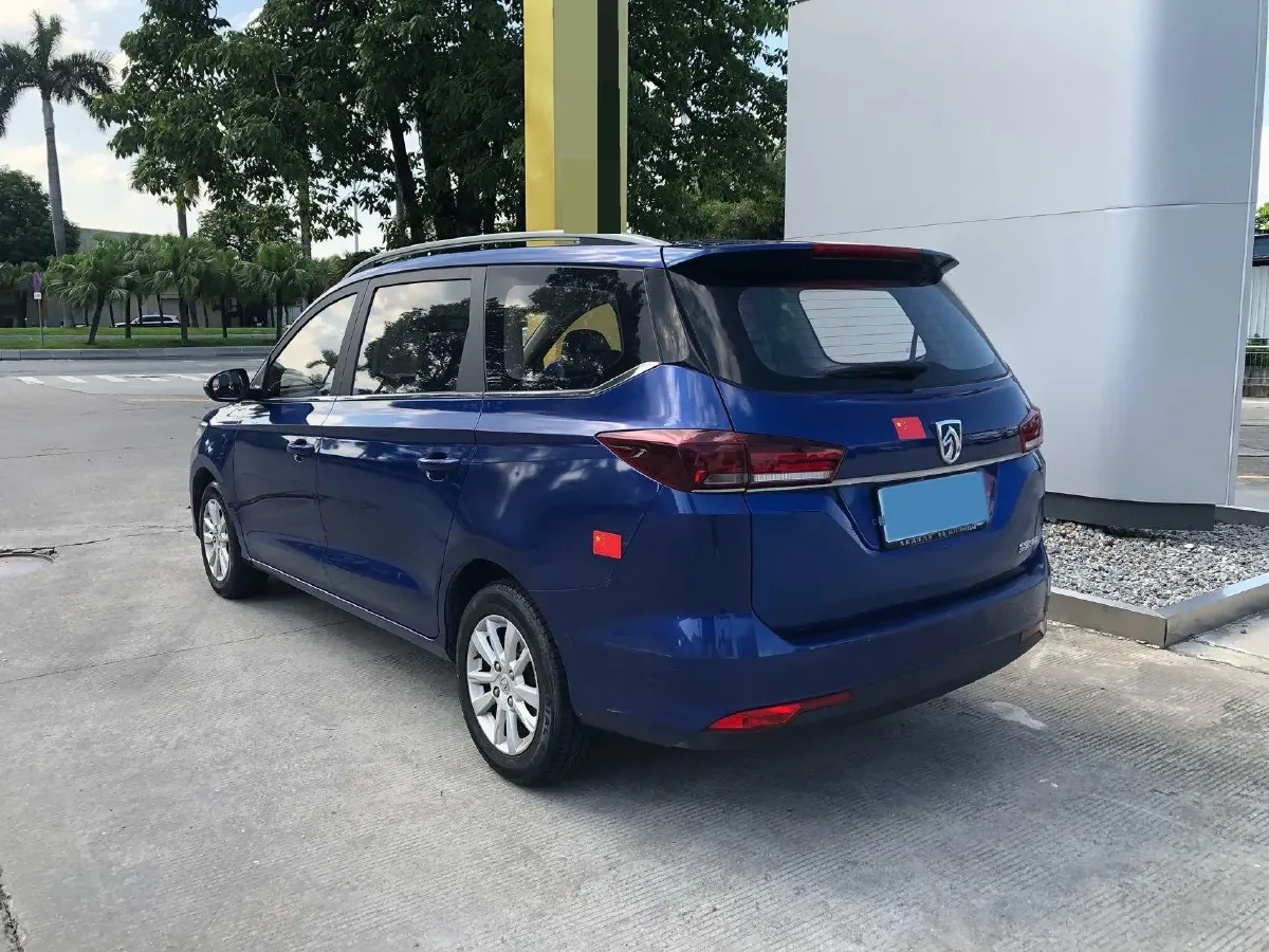 2018 BaoJun 360 1.5L 112HP L4 6MT,autocango,china used car exporter,china ev exporter,chinese used car exporter,chinese used ev exporter