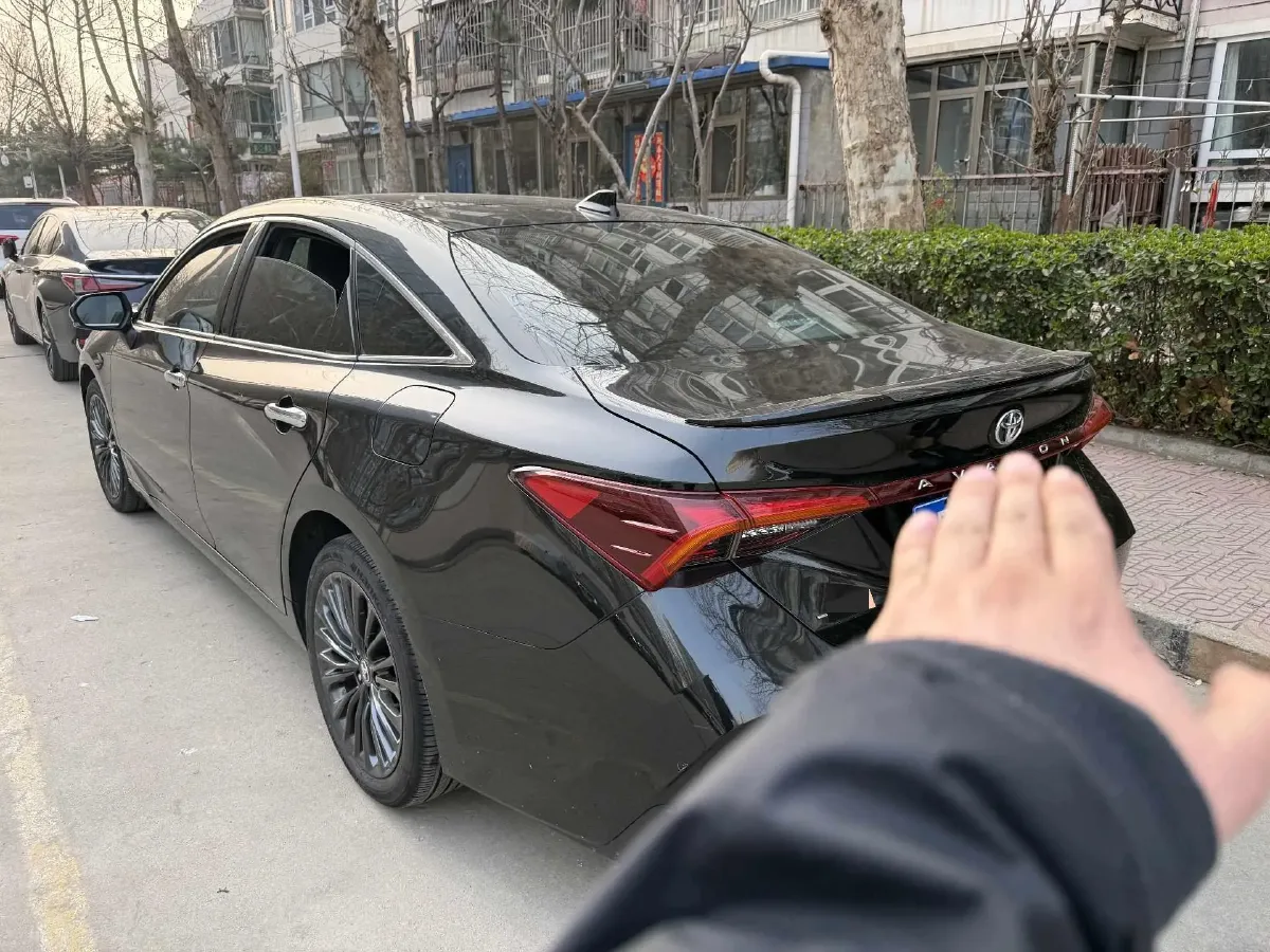 2022 Toyota Avalon 2.5L 209HP L4 8AT,autocango,china used car exporter,china ev exporter,chinese used car exporter,chinese used ev exporter
