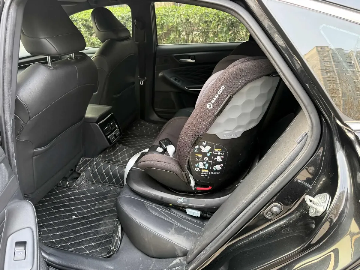 2022 Toyota Avalon 2.5L 209HP L4 8AT,autocango,china used car exporter,china ev exporter,chinese used car exporter,chinese used ev exporter