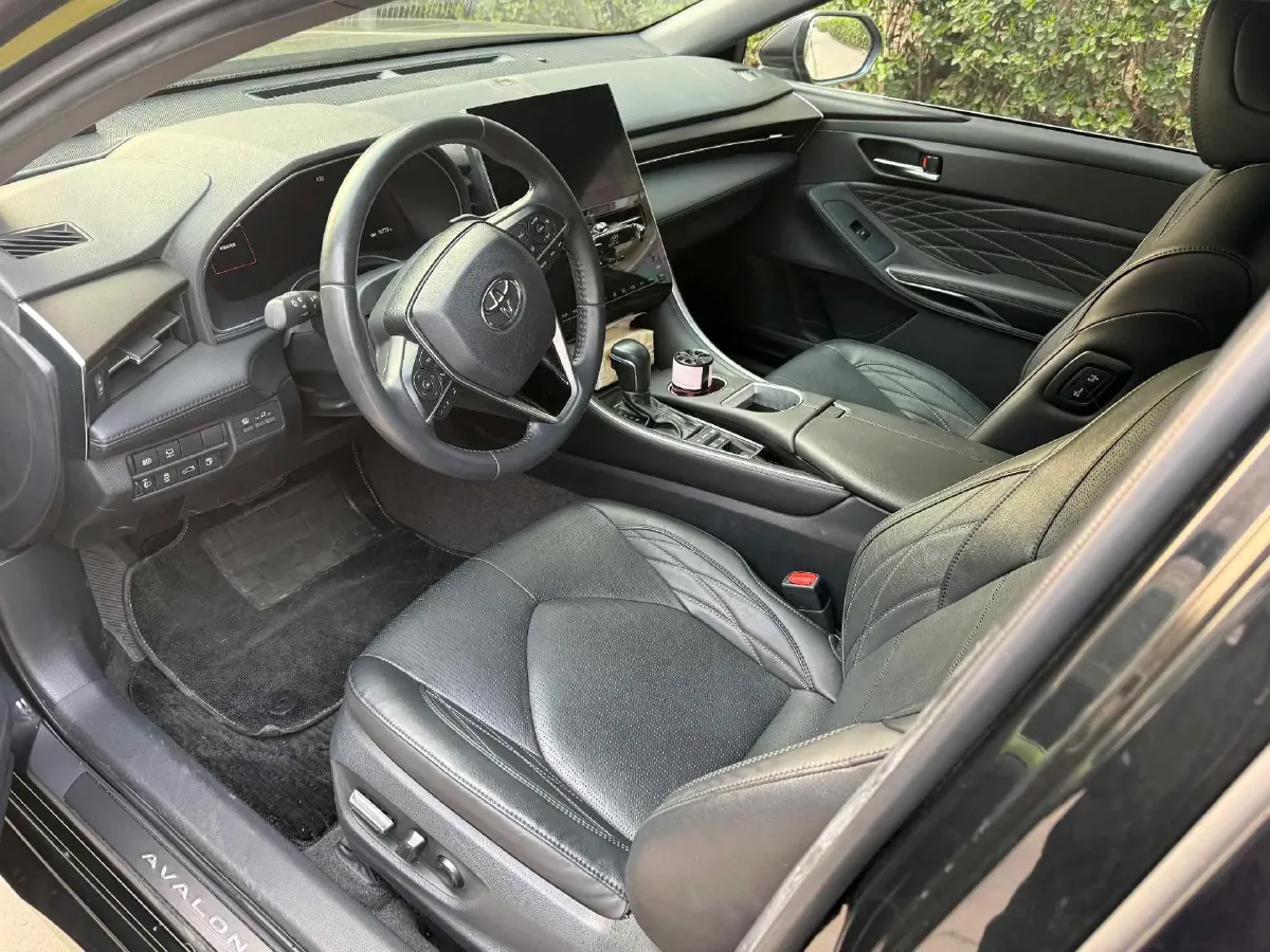 2022 Toyota Avalon 2.5L 209HP L4 8AT,autocango,china used car exporter,china ev exporter,chinese used car exporter,chinese used ev exporter