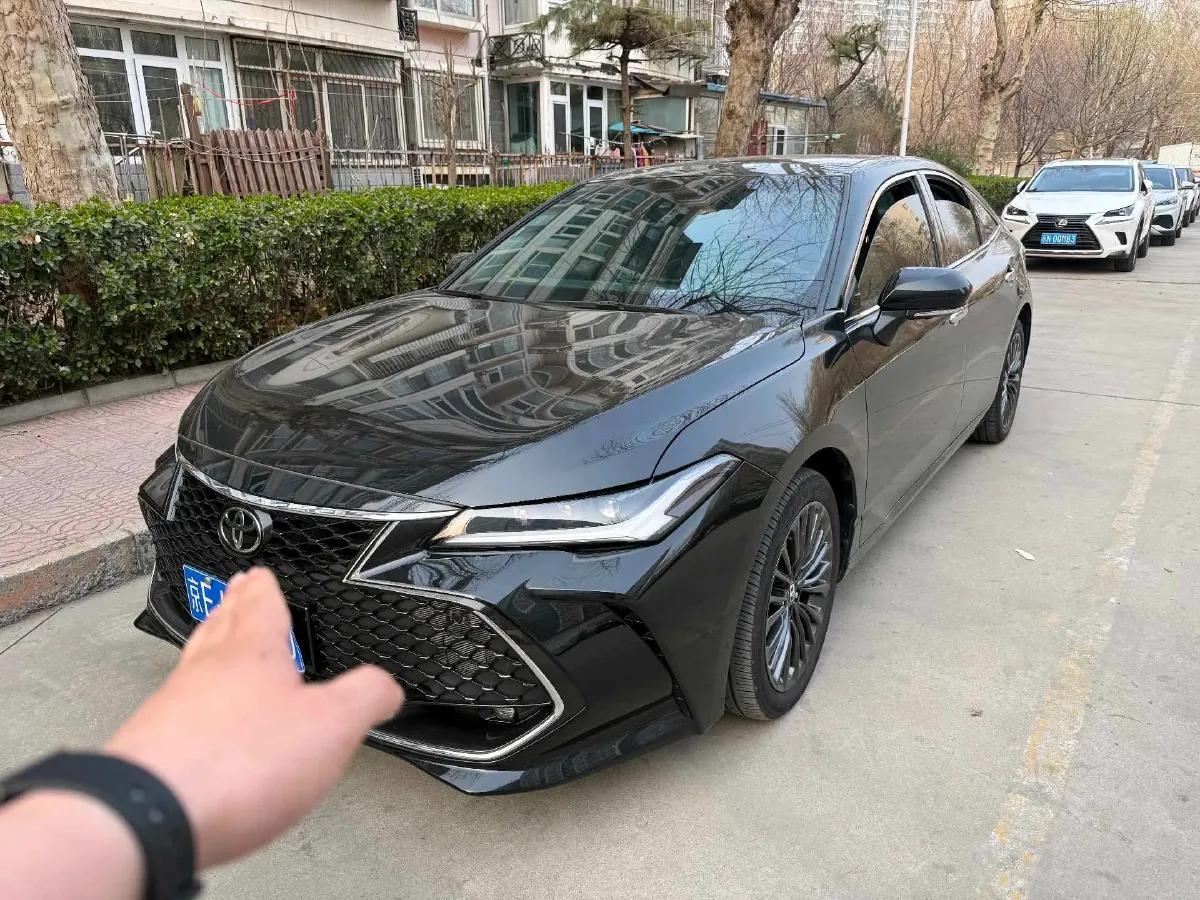 2022 Toyota Avalon 2.5L 209HP L4 8AT,autocango,china used car exporter,china ev exporter,chinese used car exporter,chinese used ev exporter