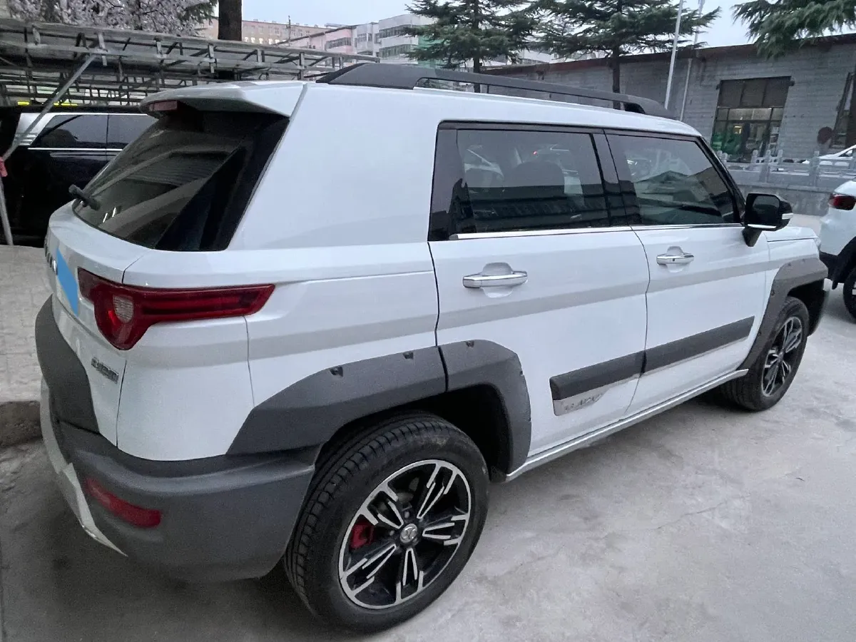 2018 Beijing BJ20 1.5T 150HP L4 CVT,autocango,china used car exporter,china ev exporter,chinese used car exporter,chinese used ev exporter