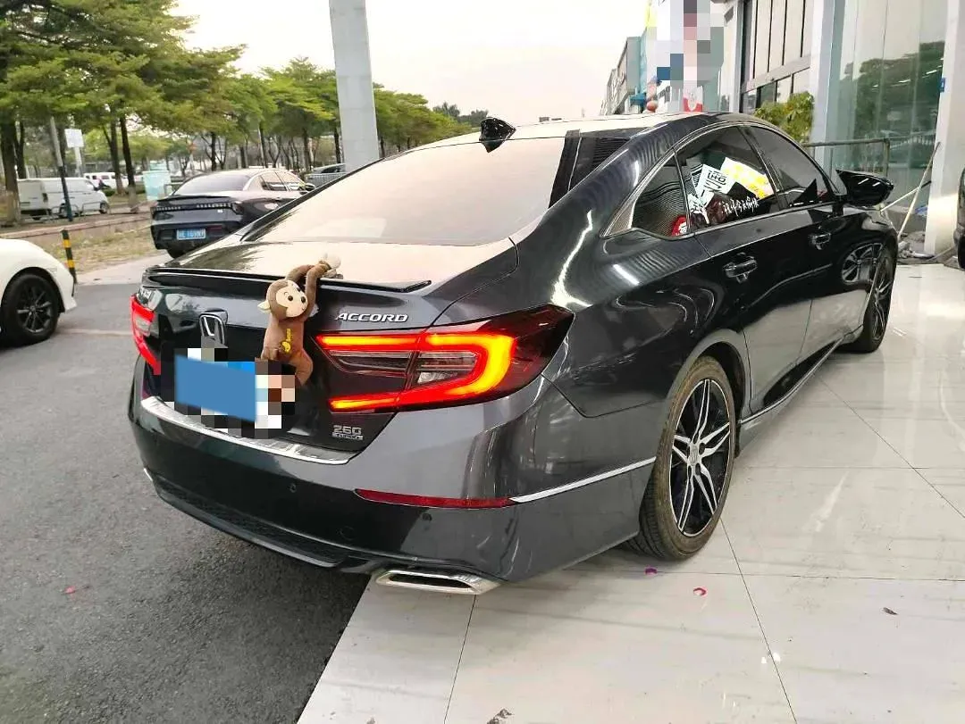 2022 Honda Accord 1.5T 194HP L4 CVT,autocango,china used car exporter,china ev exporter,chinese used car exporter,chinese used ev exporter