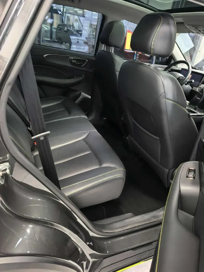 2021 Roewe RX5 1.5T 181HP L4 7DCT,autocango,china used car exporter,china ev exporter,chinese used car exporter,chinese used ev exporter