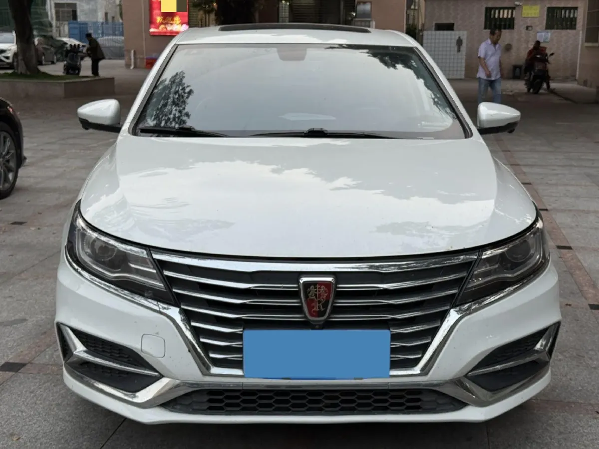 2020 Roewe i6 1.6L 125HP L4 CVT,autocango,china used car exporter,china ev exporter,chinese used car exporter,chinese used ev exporter