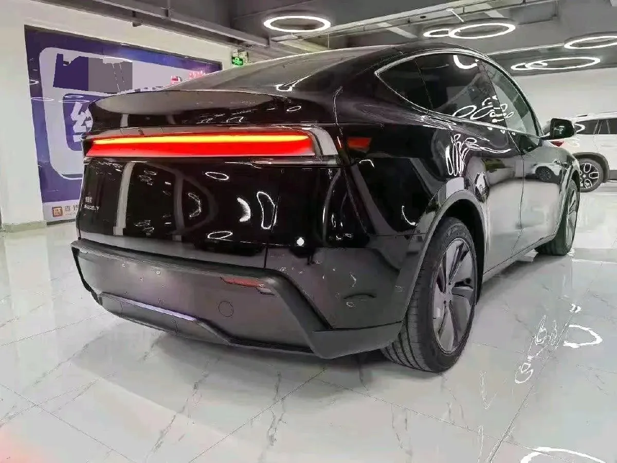 2026 Tesla Model Y BEV,autocango,china used car exporter,china ev exporter,chinese used car exporter,chinese used ev exporter