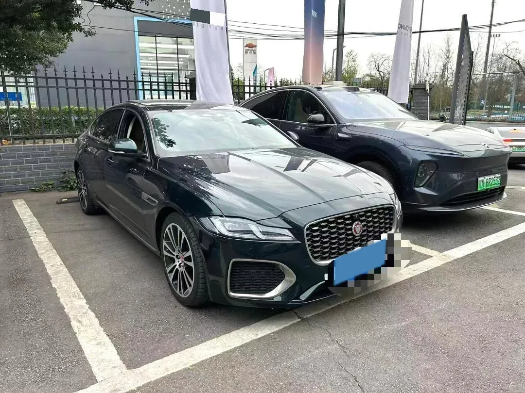 2023 Jaguar XFL 2.0T 250HP L4 8AT,autocango,china used car exporter,china ev exporter,chinese used car exporter,chinese used ev exporter