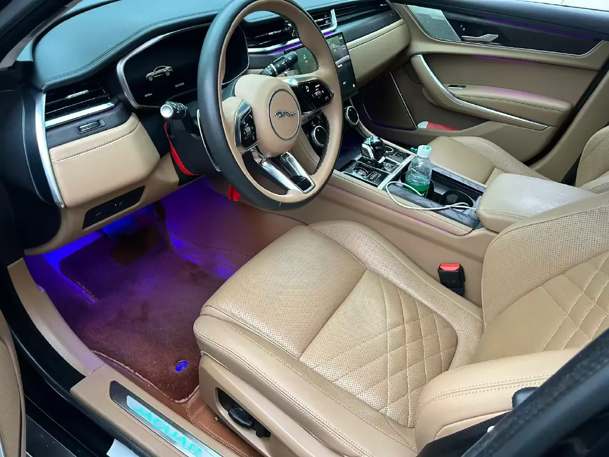 2023 Jaguar XFL 2.0T 250HP L4 8AT,autocango,china used car exporter,china ev exporter,chinese used car exporter,chinese used ev exporter