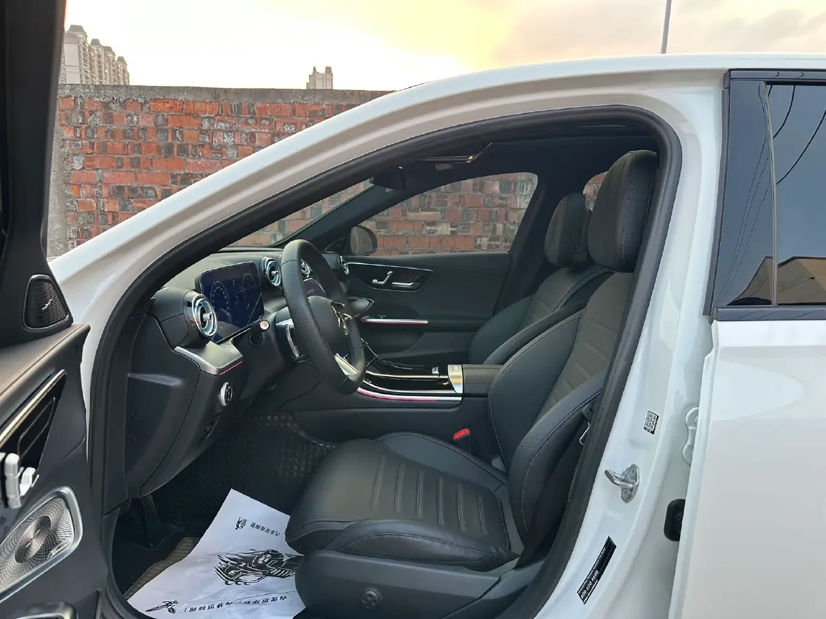 2023 Mercedes-Benz C Class 1.5T 204HP L4 9AT,autocango,china used car exporter,china ev exporter,chinese used car exporter,chinese used ev exporter