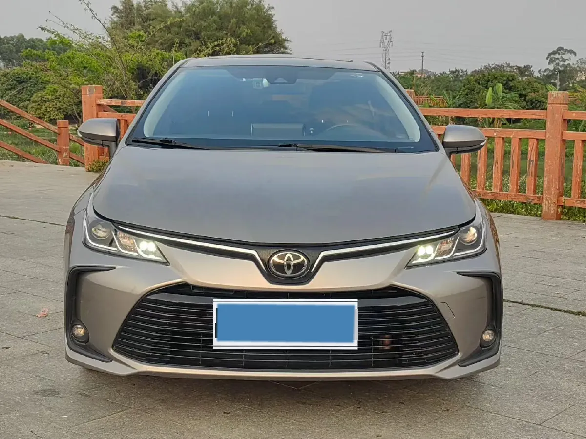 2021 Toyota Corolla 1.2T 116HP L4 CVT,autocango,china used car exporter,china ev exporter,chinese used car exporter,chinese used ev exporter