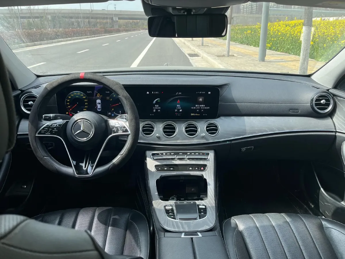 2021 Mercedes-Benz E Class 2.0T 258HP L4 9AT,autocango,china used car exporter,china ev exporter,chinese used car exporter,chinese used ev exporter