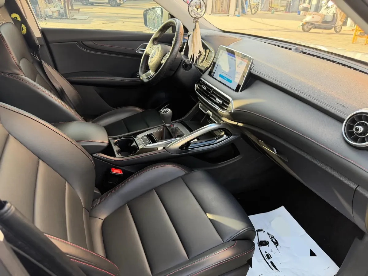 2021 MG Pilot 1.5T 173HP L4 6MT,autocango,china used car exporter,china ev exporter,chinese used car exporter,chinese used ev exporter