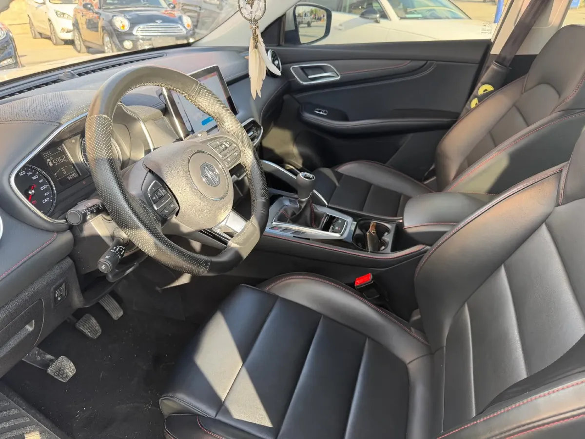 2021 MG Pilot 1.5T 173HP L4 6MT,autocango,china used car exporter,china ev exporter,chinese used car exporter,chinese used ev exporter