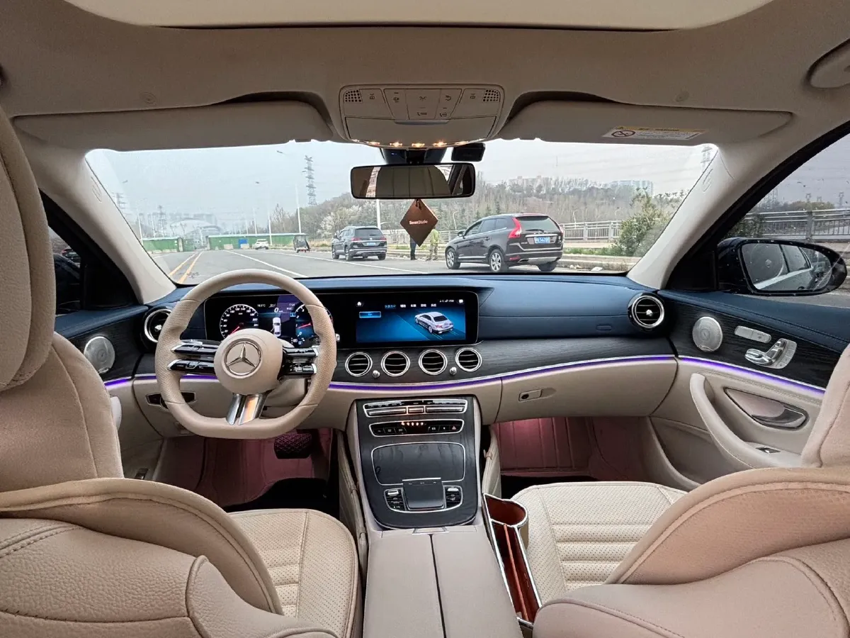 2022 Mercedes-Benz E Class 2.0T 258HP L4 9AT,autocango,china used car exporter,china ev exporter,chinese used car exporter,chinese used ev exporter