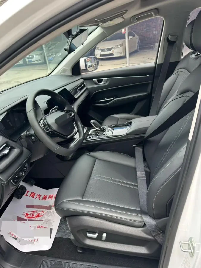 2022 WuLing KaiJie 1.5T 177HP L4 CVT,autocango,china used car exporter,china ev exporter,chinese used car exporter,chinese used ev exporter