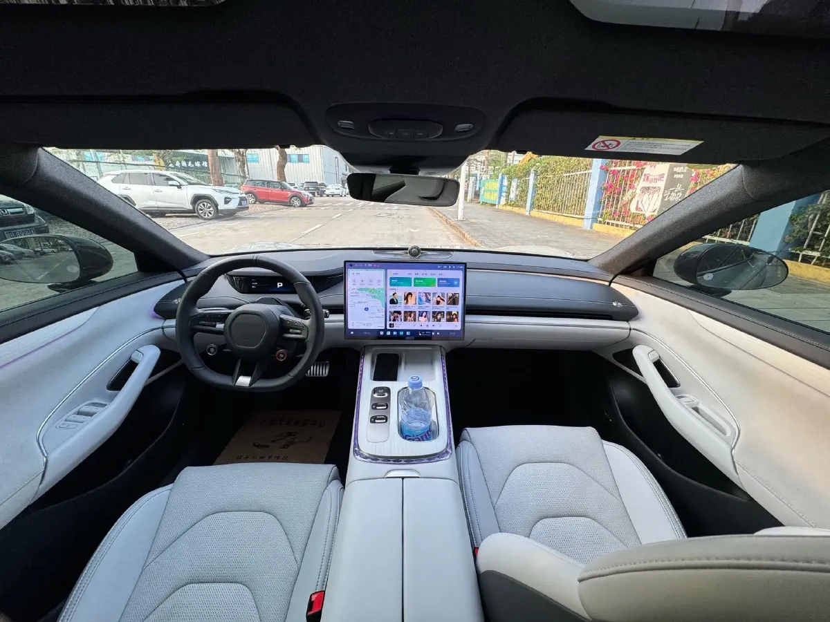 2024 MI SU7 BEV 73.6KWH,autocango,china used car exporter,china ev exporter,chinese used car exporter,chinese used ev exporter