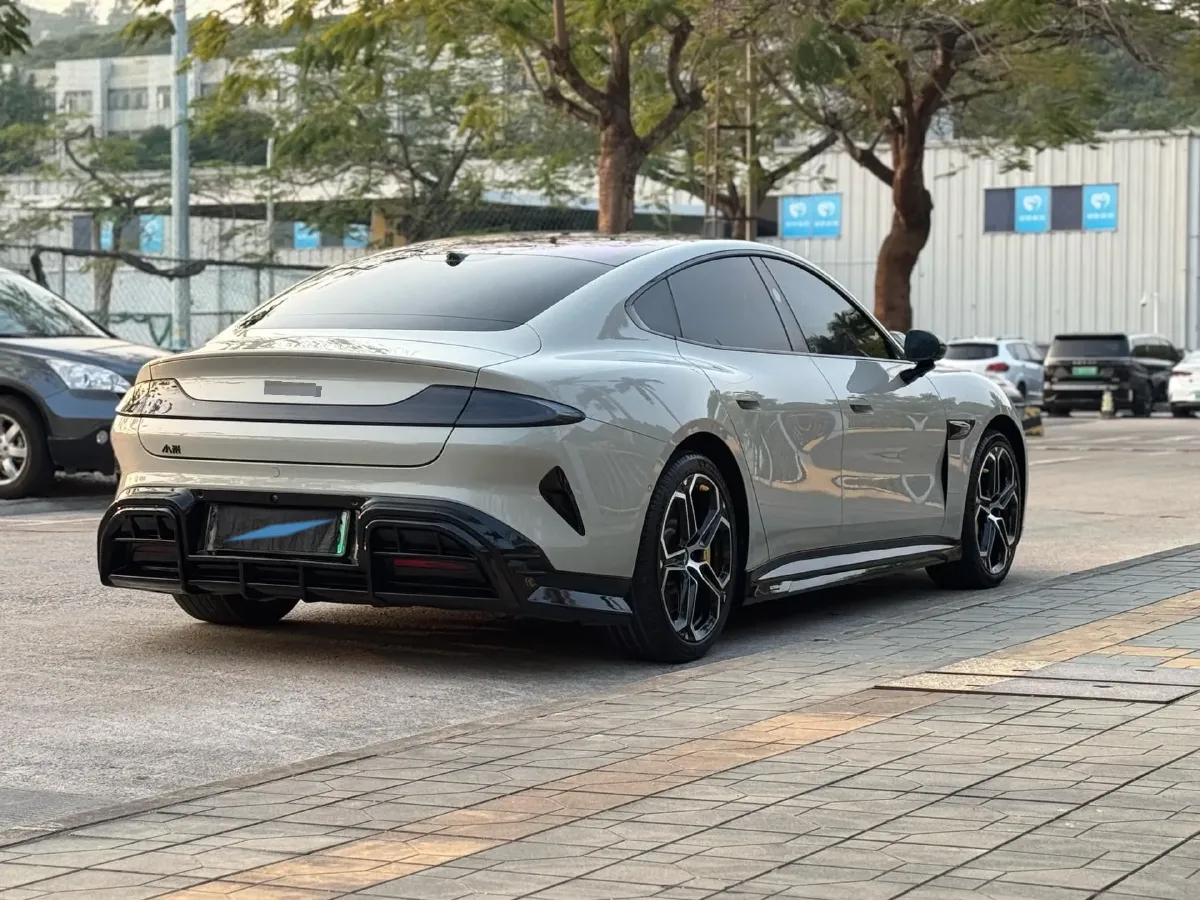 2024 MI SU7 BEV 73.6KWH,autocango,china used car exporter,china ev exporter,chinese used car exporter,chinese used ev exporter