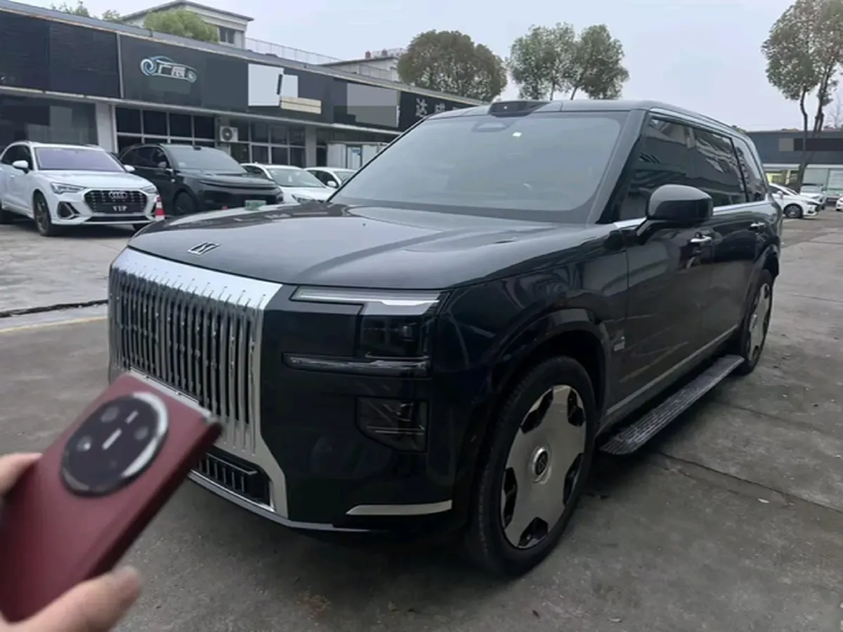 2025 Zeekr 9X 2.0T 279HP L4 1DHT PHEV,autocango,china used car exporter,china ev exporter,chinese used car exporter,chinese used ev exporter