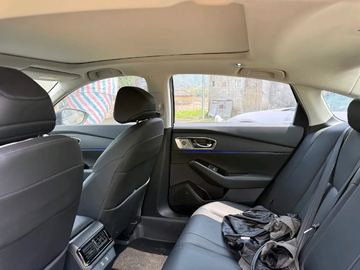 2025 Honda Accord 1.5T 192HP L4 CVT,autocango,china used car exporter,china ev exporter,chinese used car exporter,chinese used ev exporter