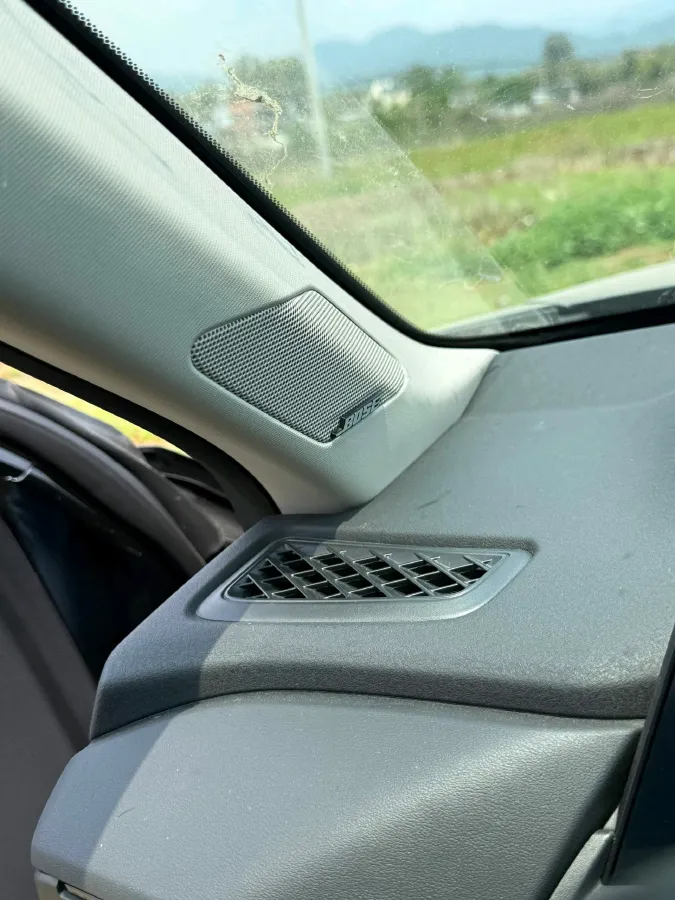 2025 Honda Accord 1.5T 192HP L4 CVT,autocango,china used car exporter,china ev exporter,chinese used car exporter,chinese used ev exporter