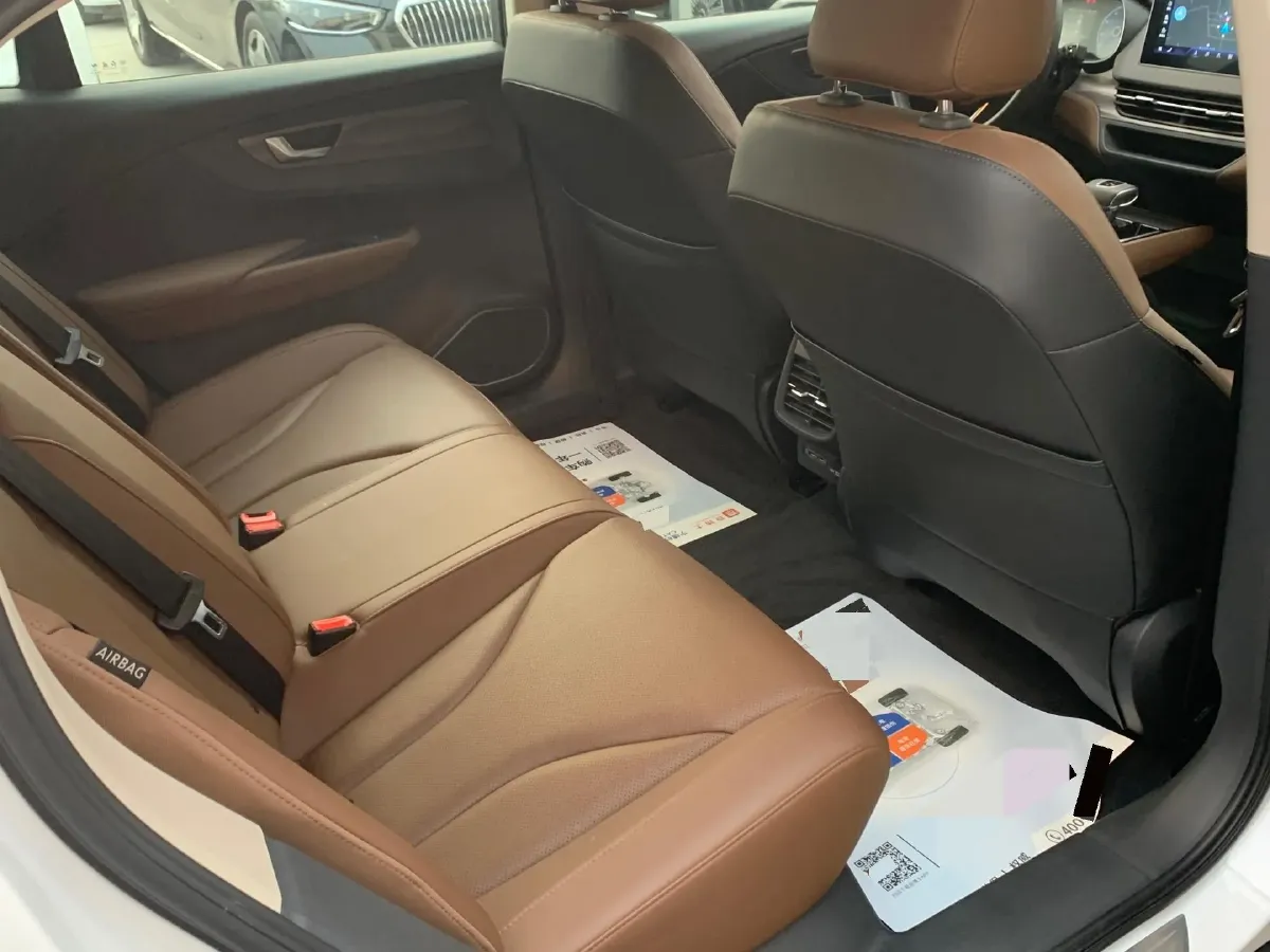 2022 HongQi E-QM5 BEV 54KWH,autocango,china used car exporter,china ev exporter,chinese used car exporter,chinese used ev exporter