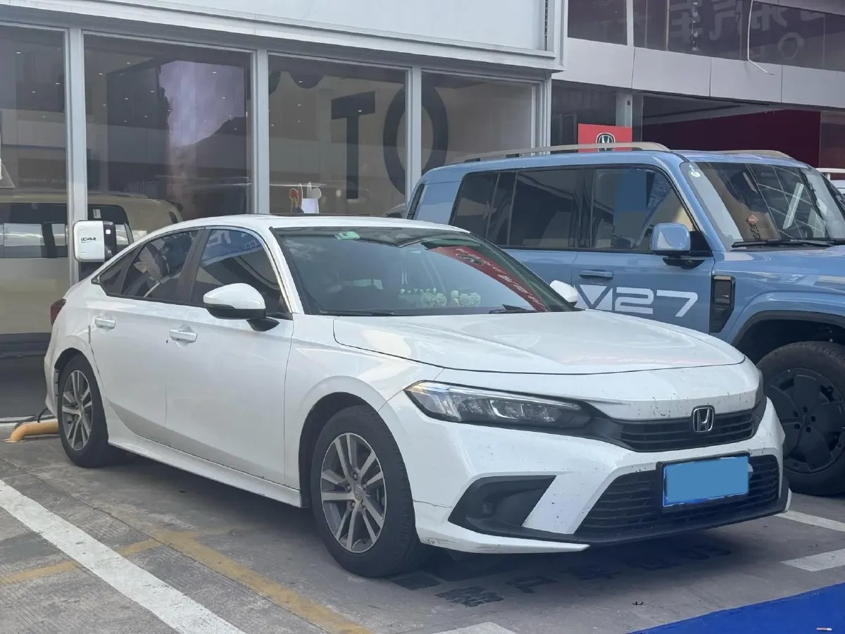 2023 Honda Civic 1.5T 182HP L4 CVT,autocango,china used car exporter,china ev exporter,chinese used car exporter,chinese used ev exporter