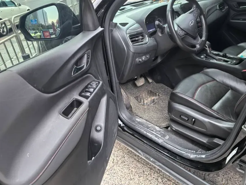 2021 Chevrolet Equinox 2.0T 237HP L4 9AT,autocango,china used car exporter,china ev exporter,chinese used car exporter,chinese used ev exporter