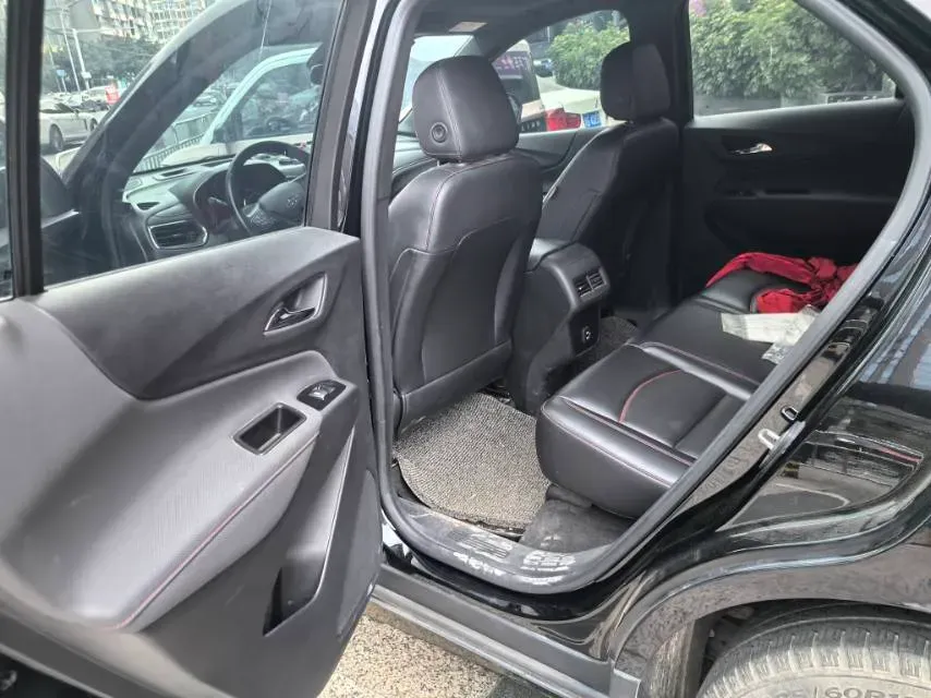 2021 Chevrolet Equinox 2.0T 237HP L4 9AT,autocango,china used car exporter,china ev exporter,chinese used car exporter,chinese used ev exporter