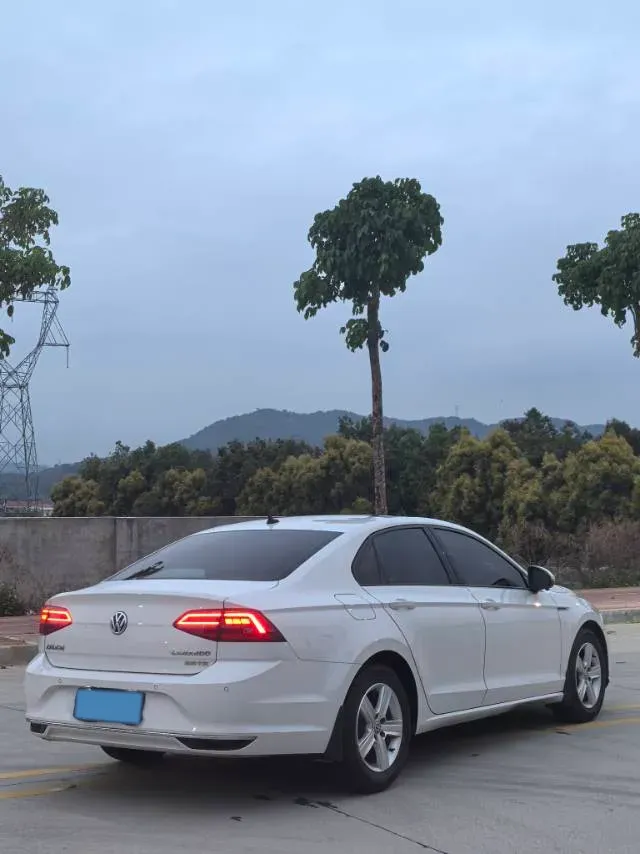 2019 Volkswagen Lamando 1.4T 131HP L4 7DCT,autocango,china used car exporter,china ev exporter,chinese used car exporter,chinese used ev exporter