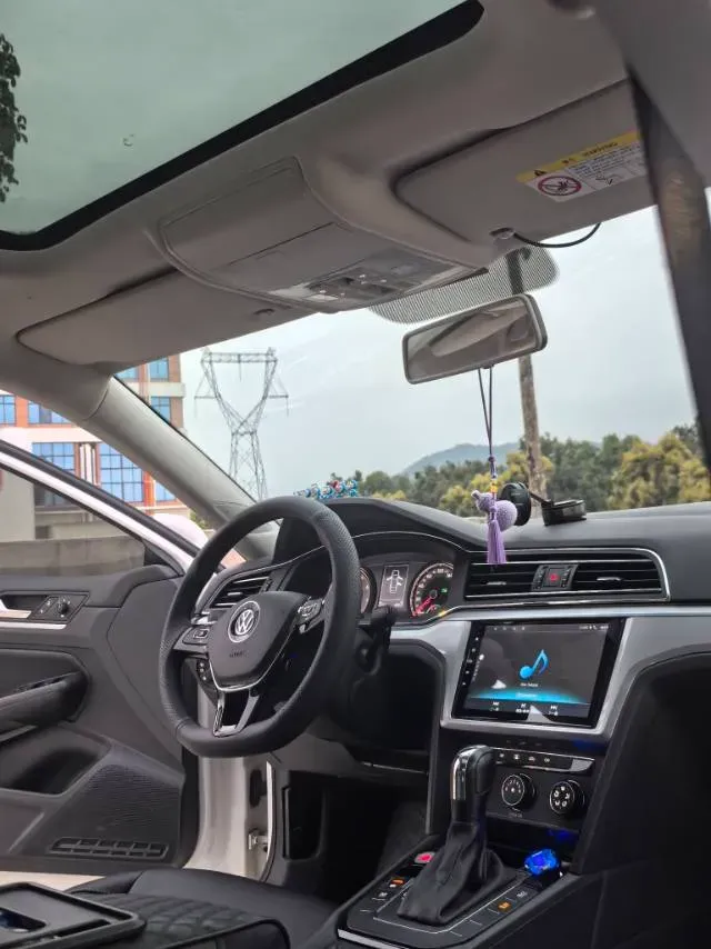 2019 Volkswagen Lamando 1.4T 131HP L4 7DCT,autocango,china used car exporter,china ev exporter,chinese used car exporter,chinese used ev exporter