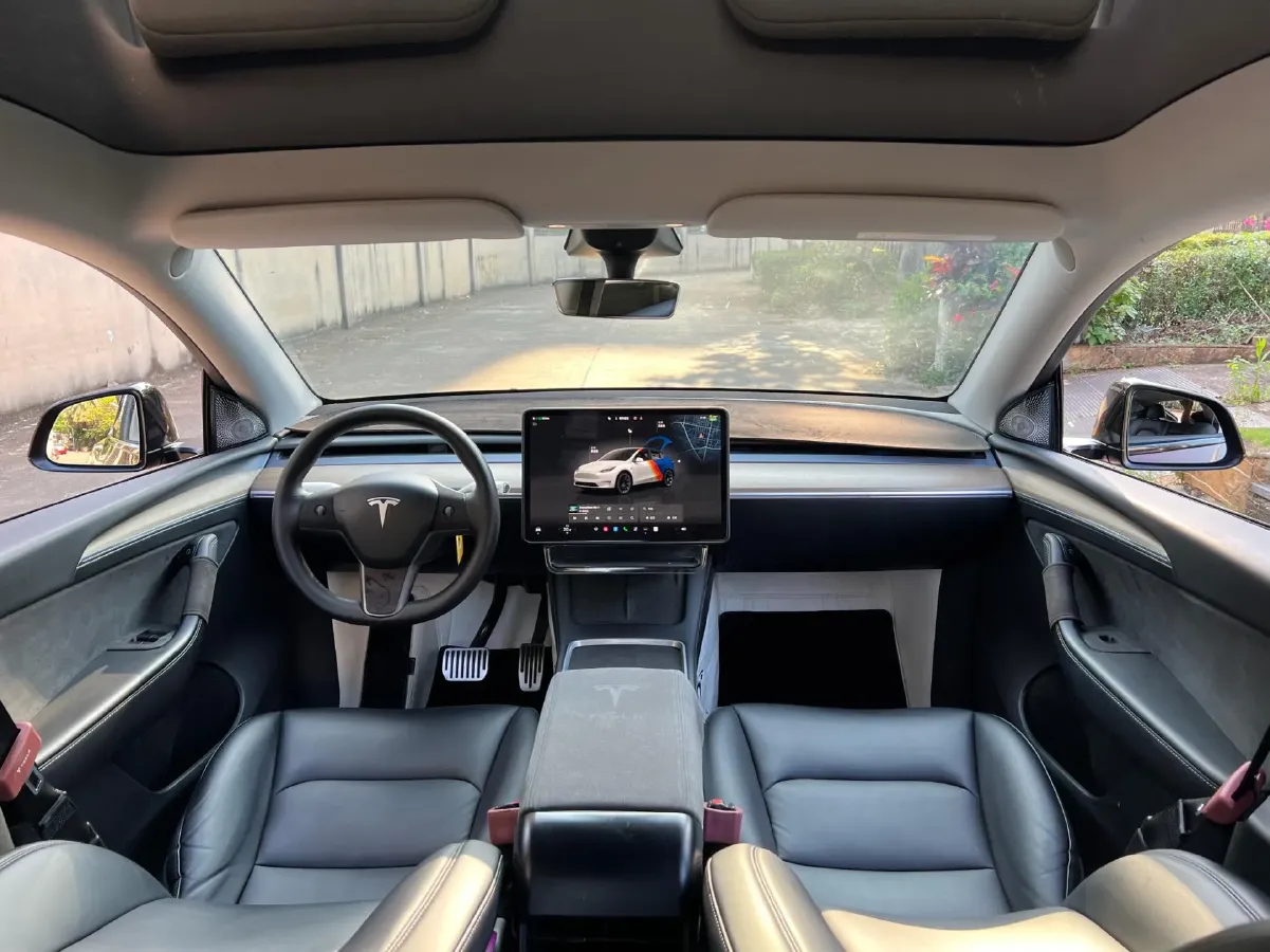 2022 Tesla Model Y BEV 60KWH,autocango,china used car exporter,china ev exporter,chinese used car exporter,chinese used ev exporter