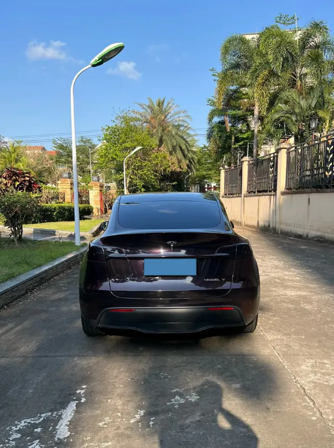 2022 Tesla Model Y BEV 60KWH,autocango,china used car exporter,china ev exporter,chinese used car exporter,chinese used ev exporter