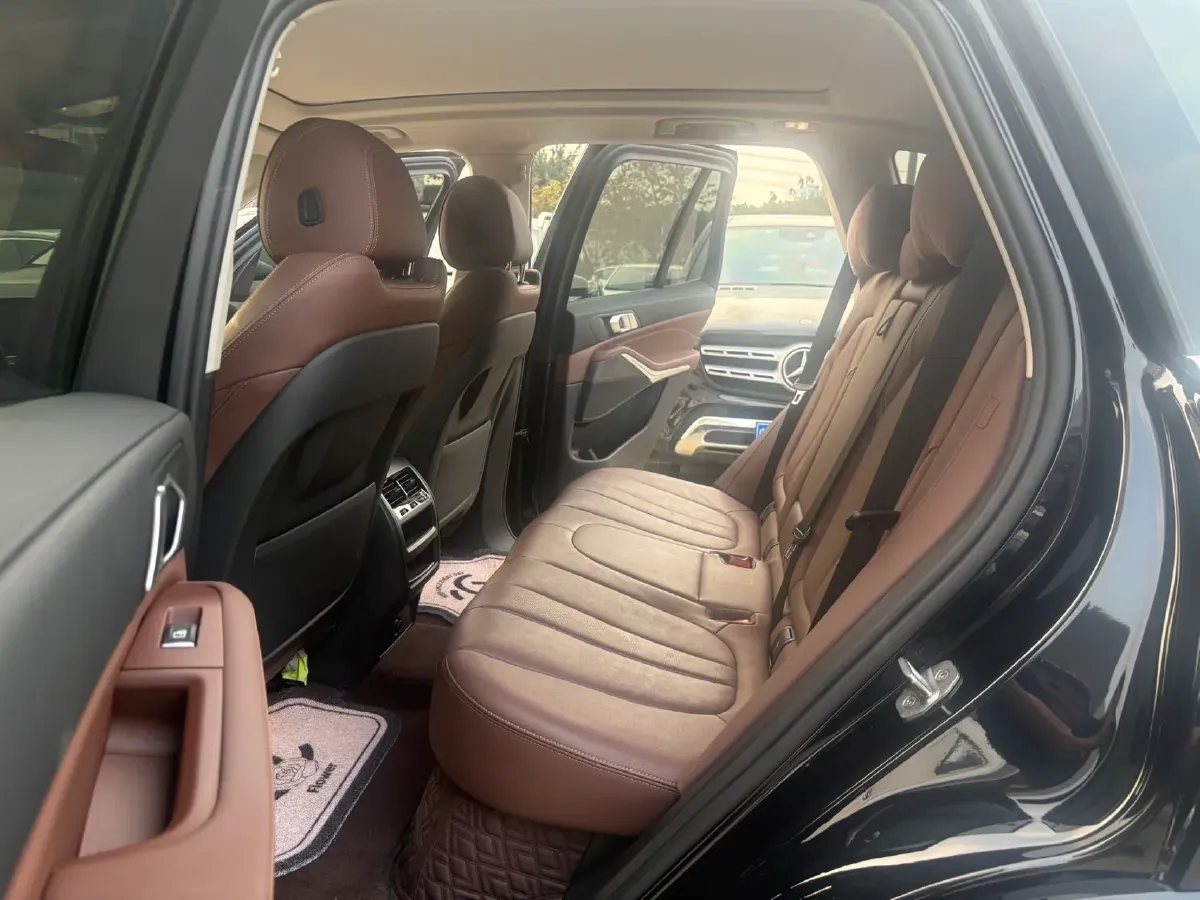 2021 BMW X5 2.0T 265HP L4 8AT,autocango,china used car exporter,china ev exporter,chinese used car exporter,chinese used ev exporter