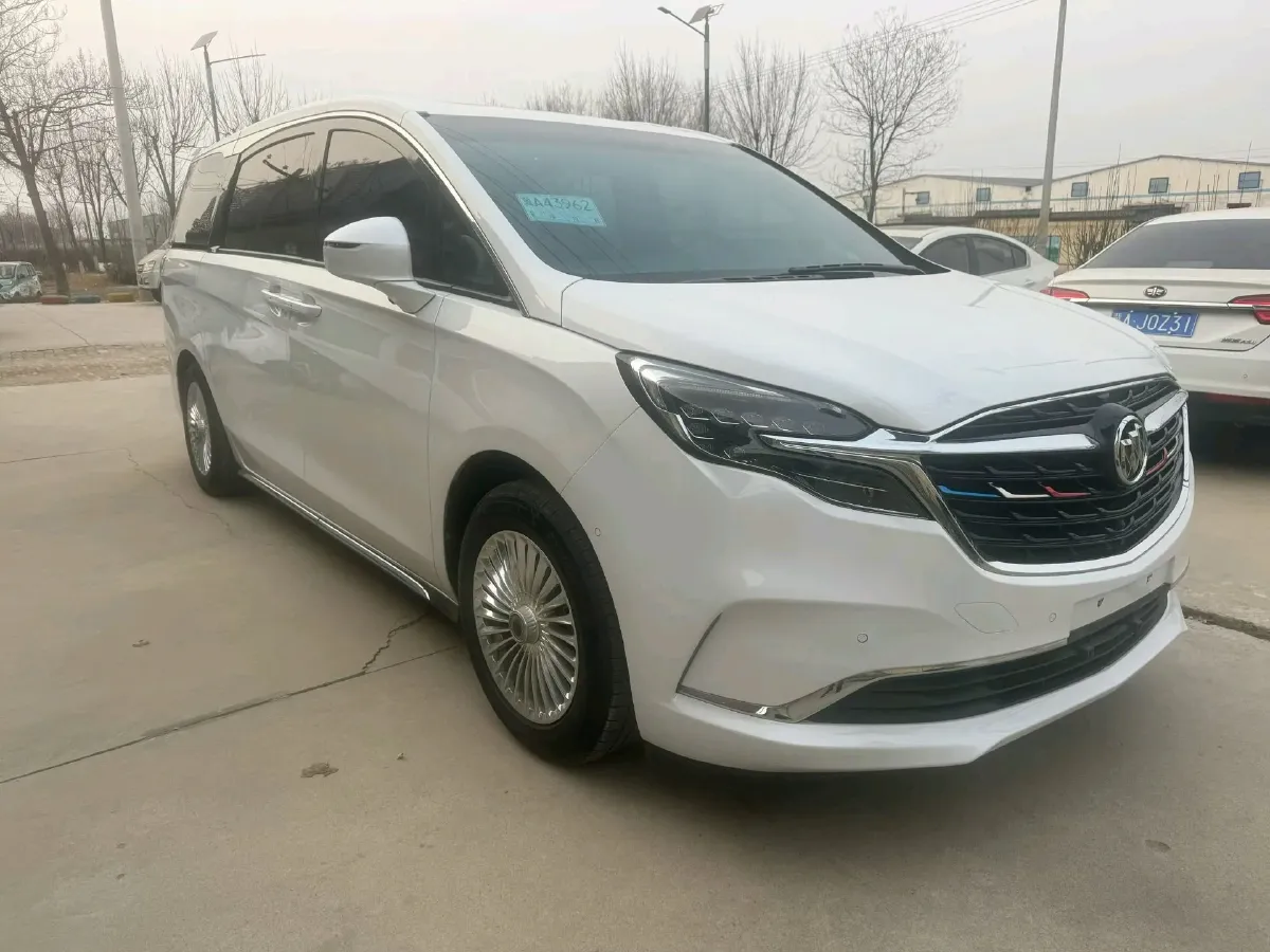 2022 Buick GL8 2.0T 237HP L4 9AT,autocango,china used car exporter,china ev exporter,chinese used car exporter,chinese used ev exporter
