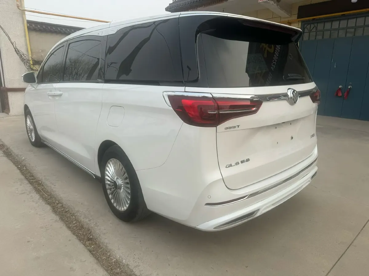 2022 Buick GL8 2.0T 237HP L4 9AT,autocango,china used car exporter,china ev exporter,chinese used car exporter,chinese used ev exporter